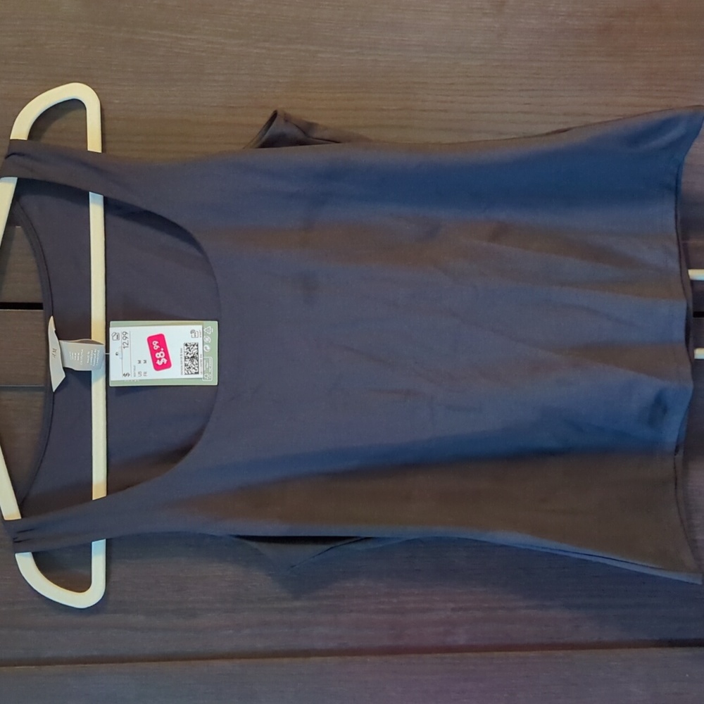 Women's Black Sleeveless Blouse
